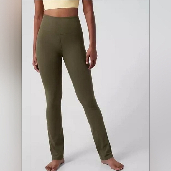 VGUC Athleta Elation Straight Leg Pants Olive Green Small - Picture 1 of 15